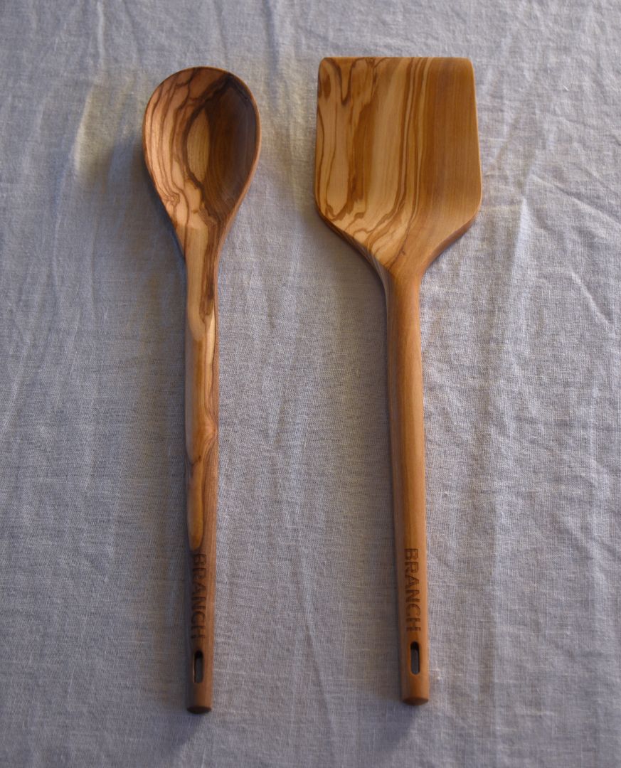 The Olive Wood 2-Piece Classic Set